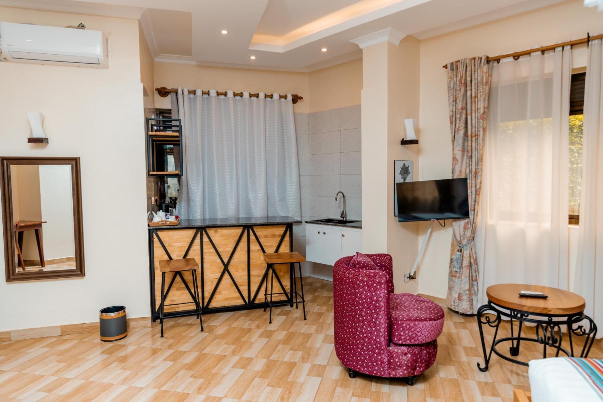 Las Vegas Garden Hotel Mbarara Eksteriør bilde